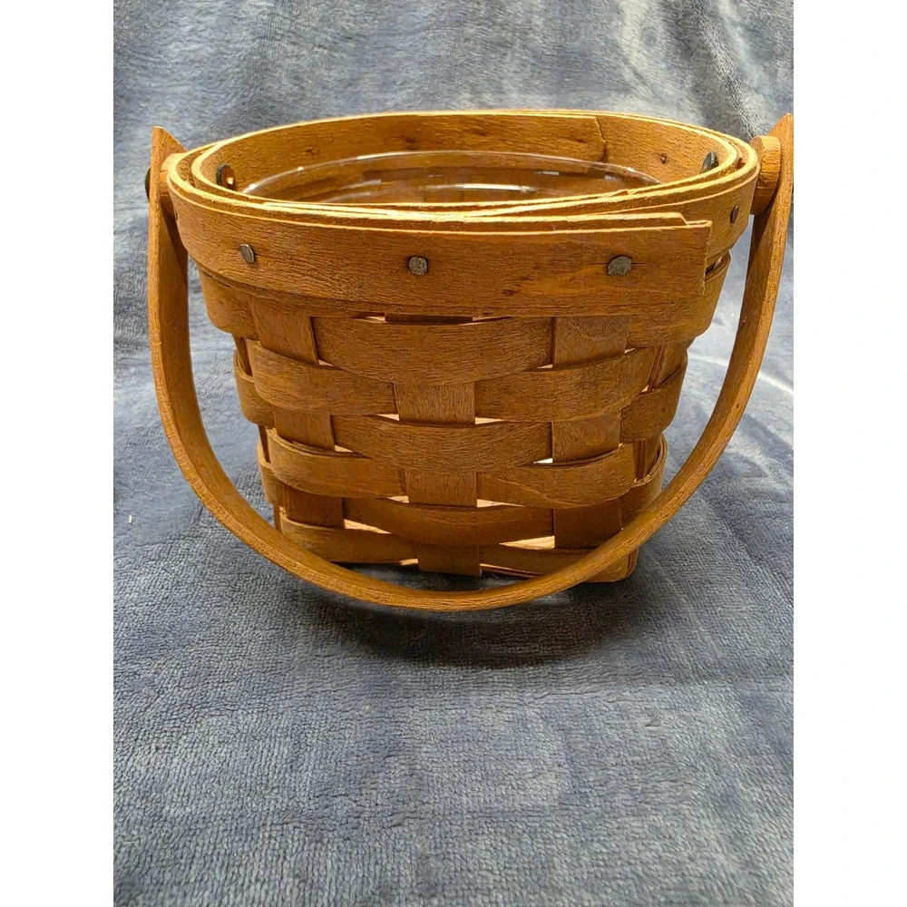 Vintage 1986 Longaberger Handwoven Basket with Wood Lid and Plastic Liner USA